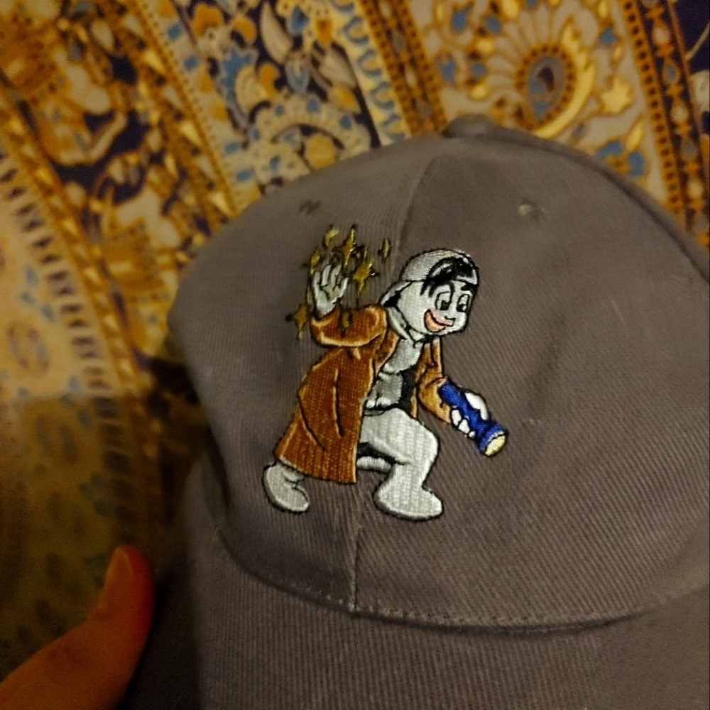 Youth protectors hat (rare/odd)